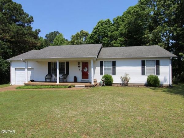 10 Emily Dr , Lexington, TN 38351