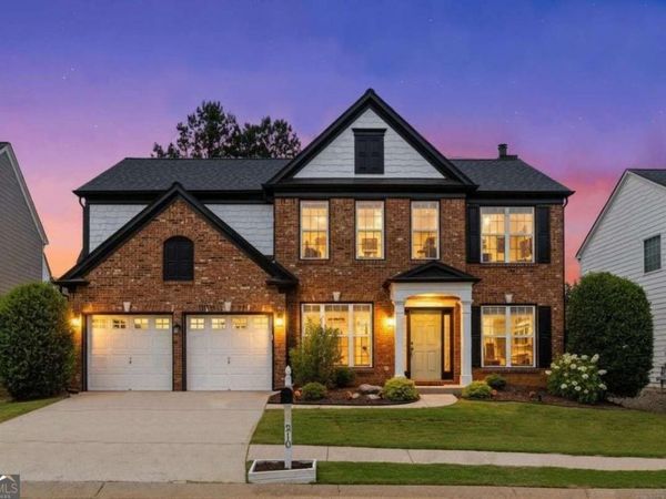 210 Revillion Way, Woodstock, GA 30188