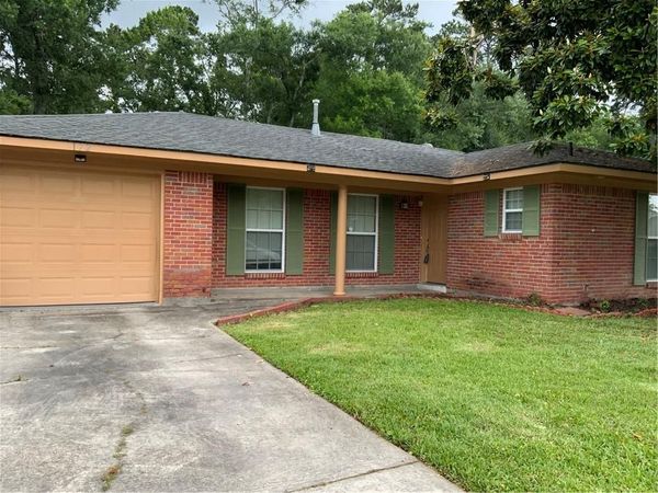 172 SOUTH PARK Drive , Slidell, LA 70458