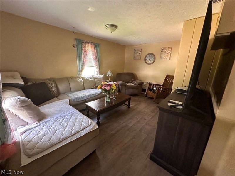 520 High Street, Pleasant City, OH 43772 Photo 4
