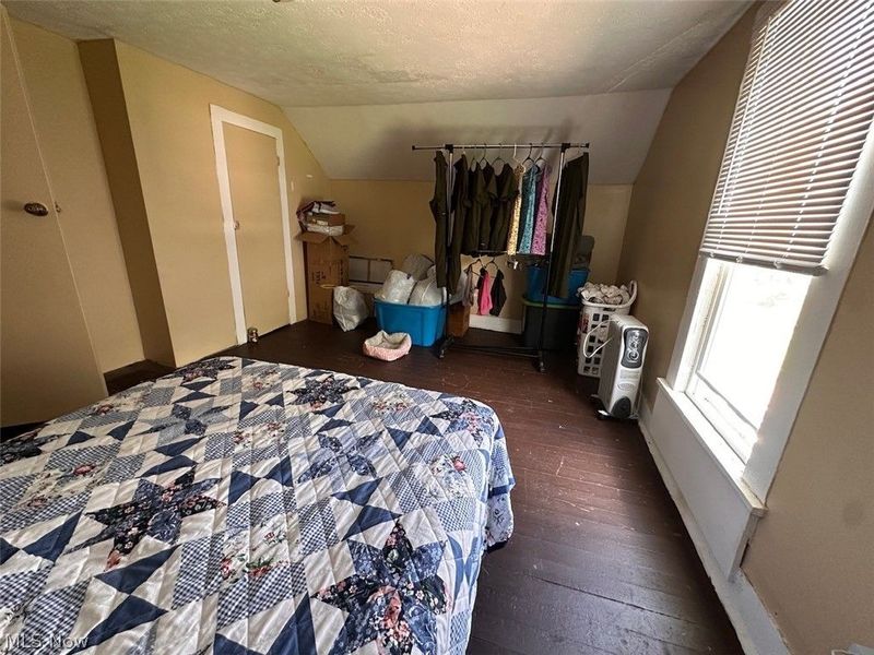 520 High Street, Pleasant City, OH 43772 Photo 8
