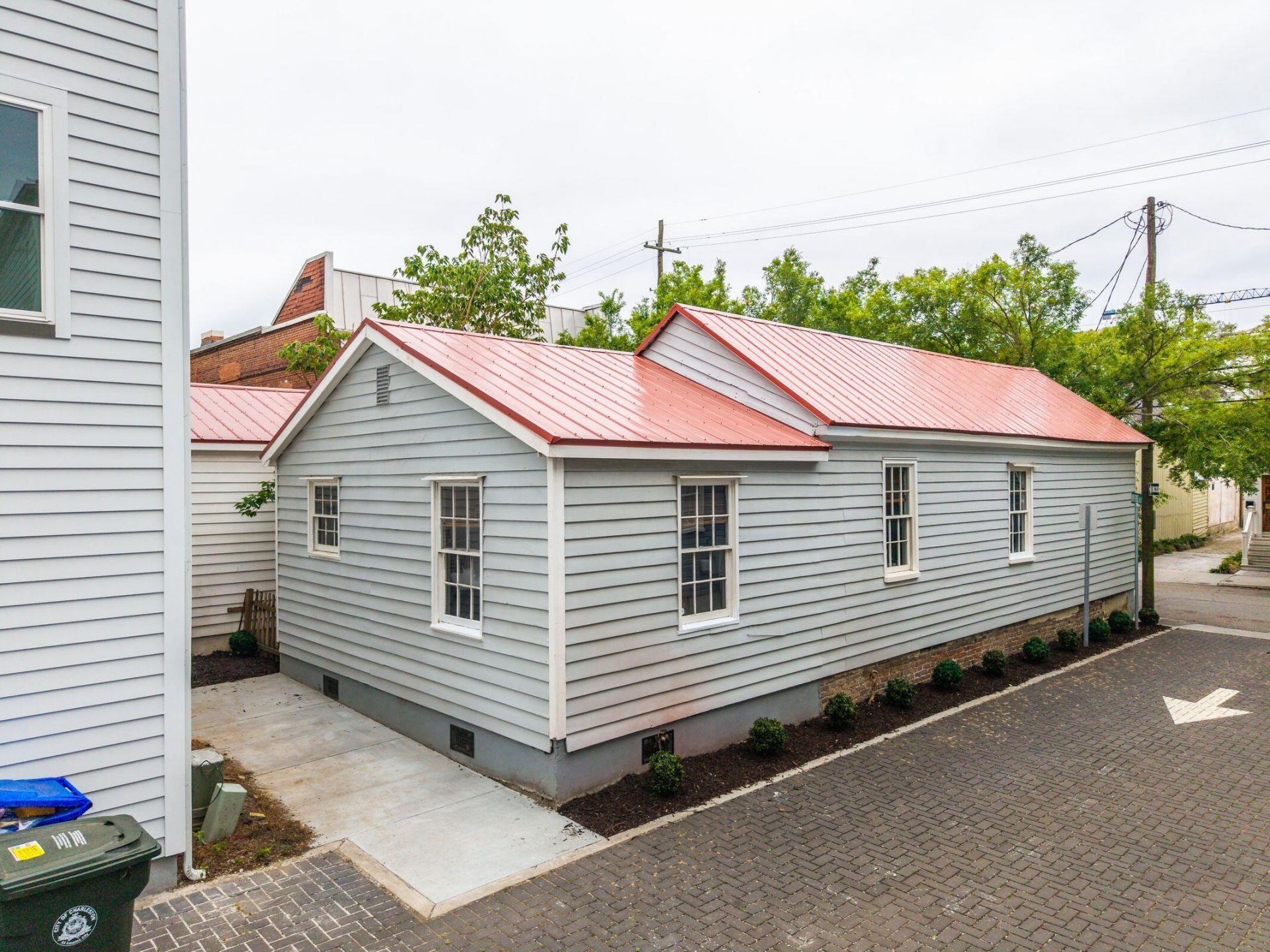 80 Nassau Street Photo 33