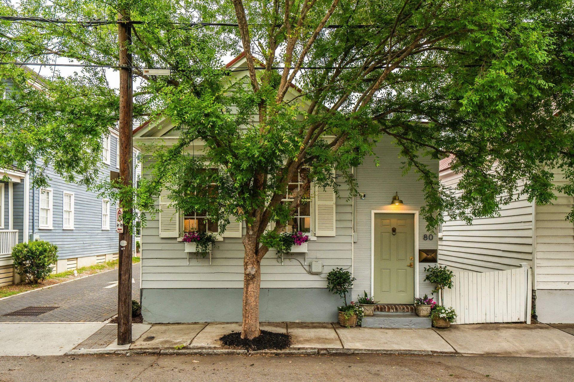 80 Nassau Street Photo 39
