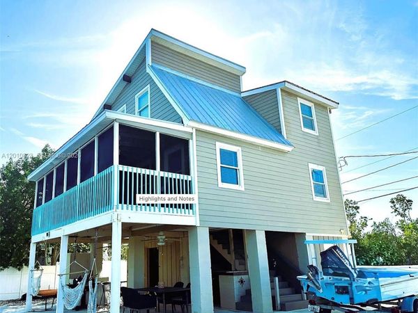 813 Hawksbill Ln , Sugarloaf, FL 33042