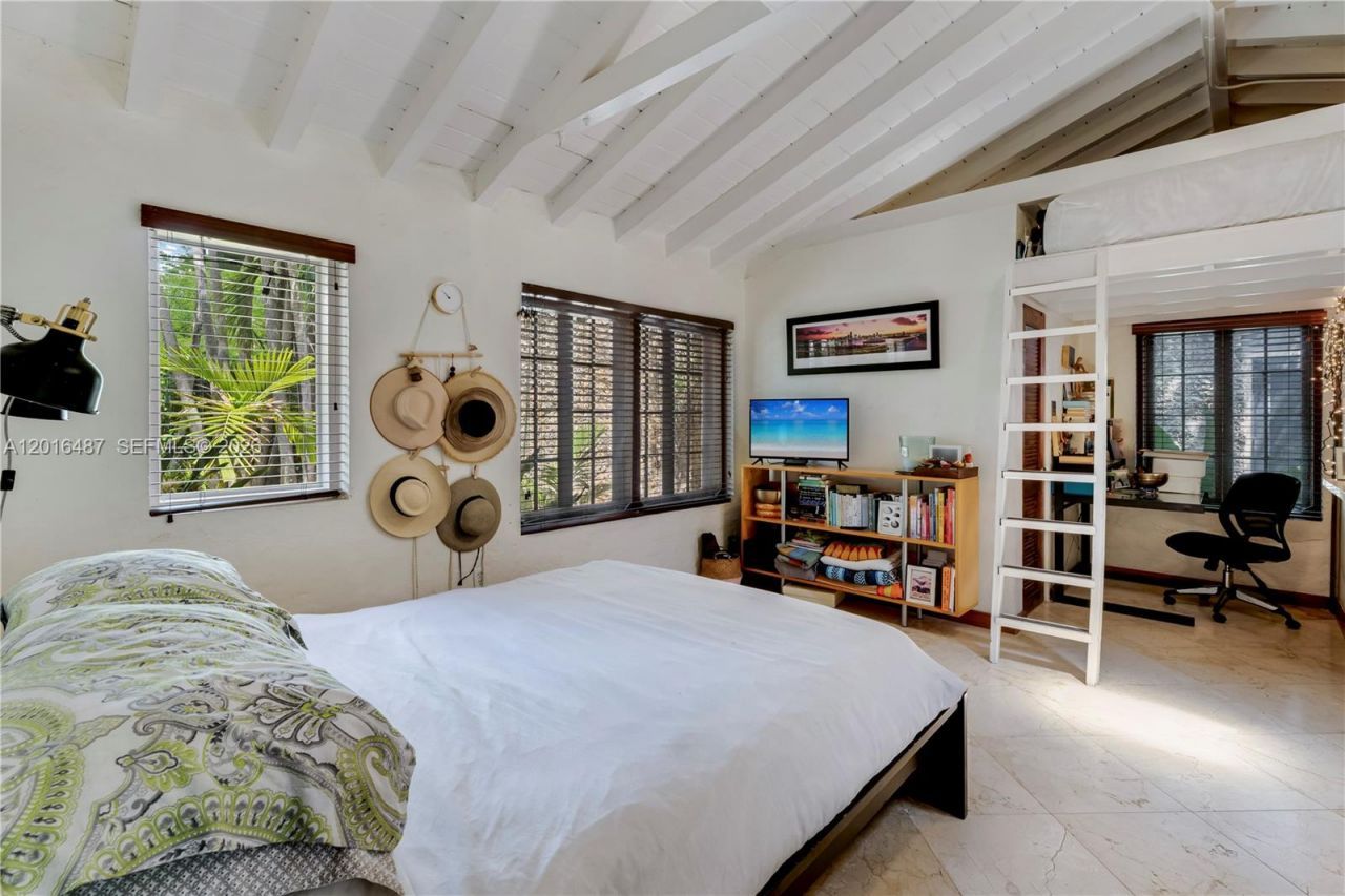 1301 Milan Ave , Unit 3, Coral Gables, FL 33134 Photo