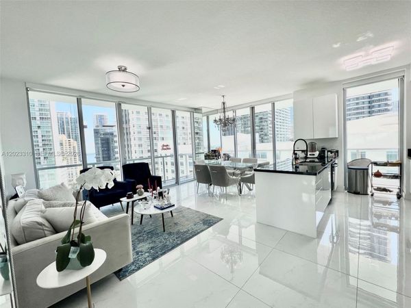 79 SW 12th St , Unit 1806, Miami, FL 33130