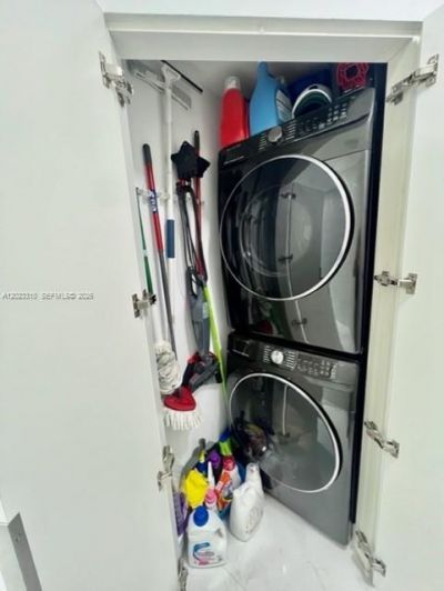 79 SW 12th St , Unit 1806, Miami, FL 33130 Photo