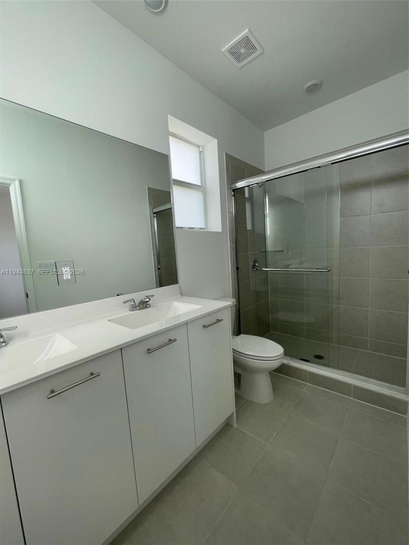 12075 NW 24th Ct , Miami, FL 33167 Photo