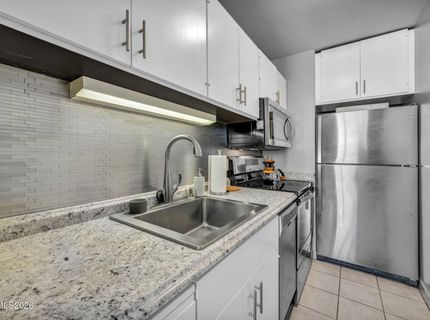 100 N Arlington Avenue, Unit 18A, Reno, NV 89501 Photo