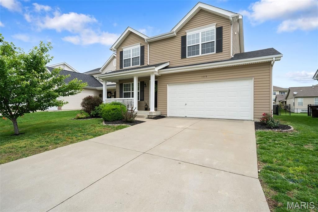 1113 Centre Lake Drive, Saint Peters, MO 63376 Main Photo