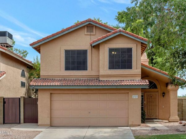 2323 W PARK Avenue, Chandler, AZ 85224