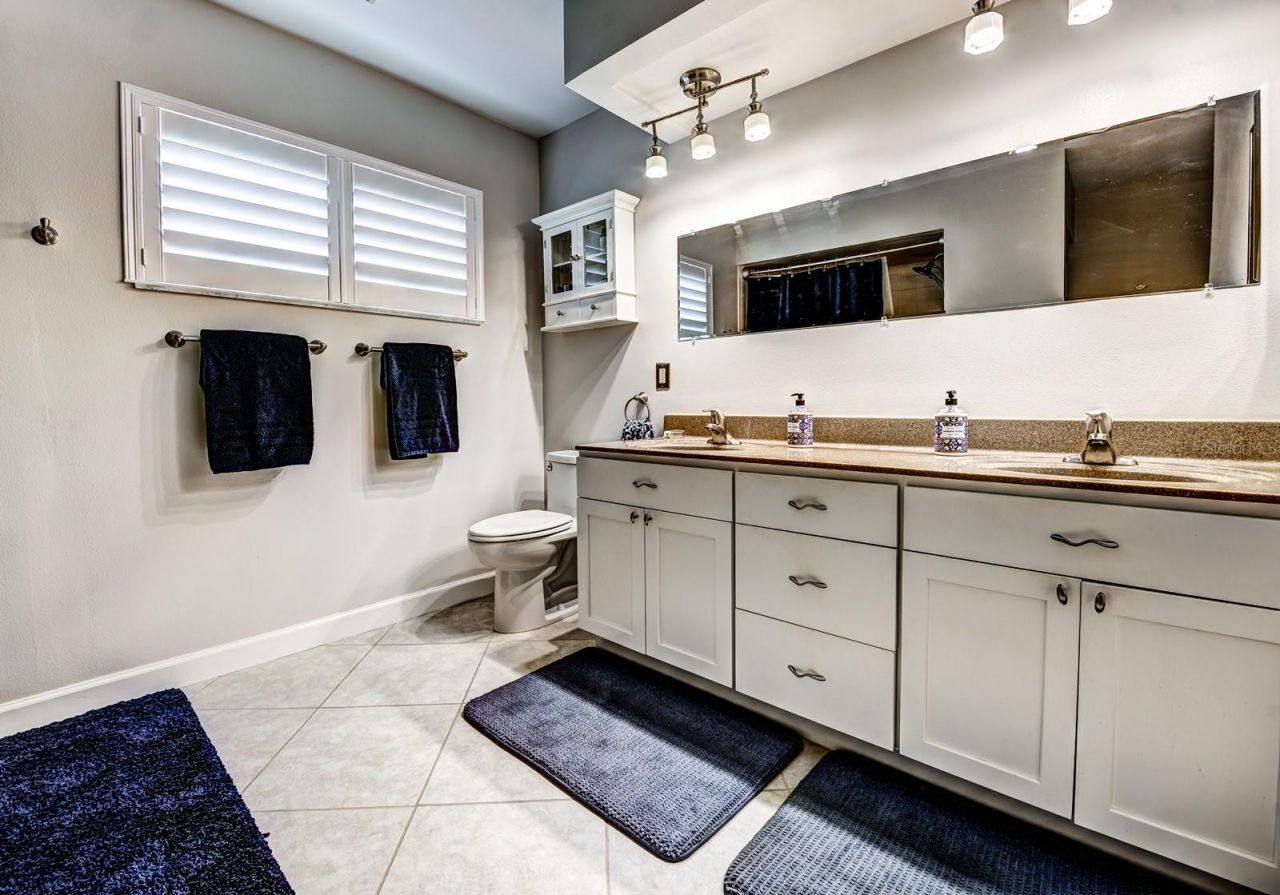 130 Southampton Place, Unit 360, Venice, FL 34293 Photo