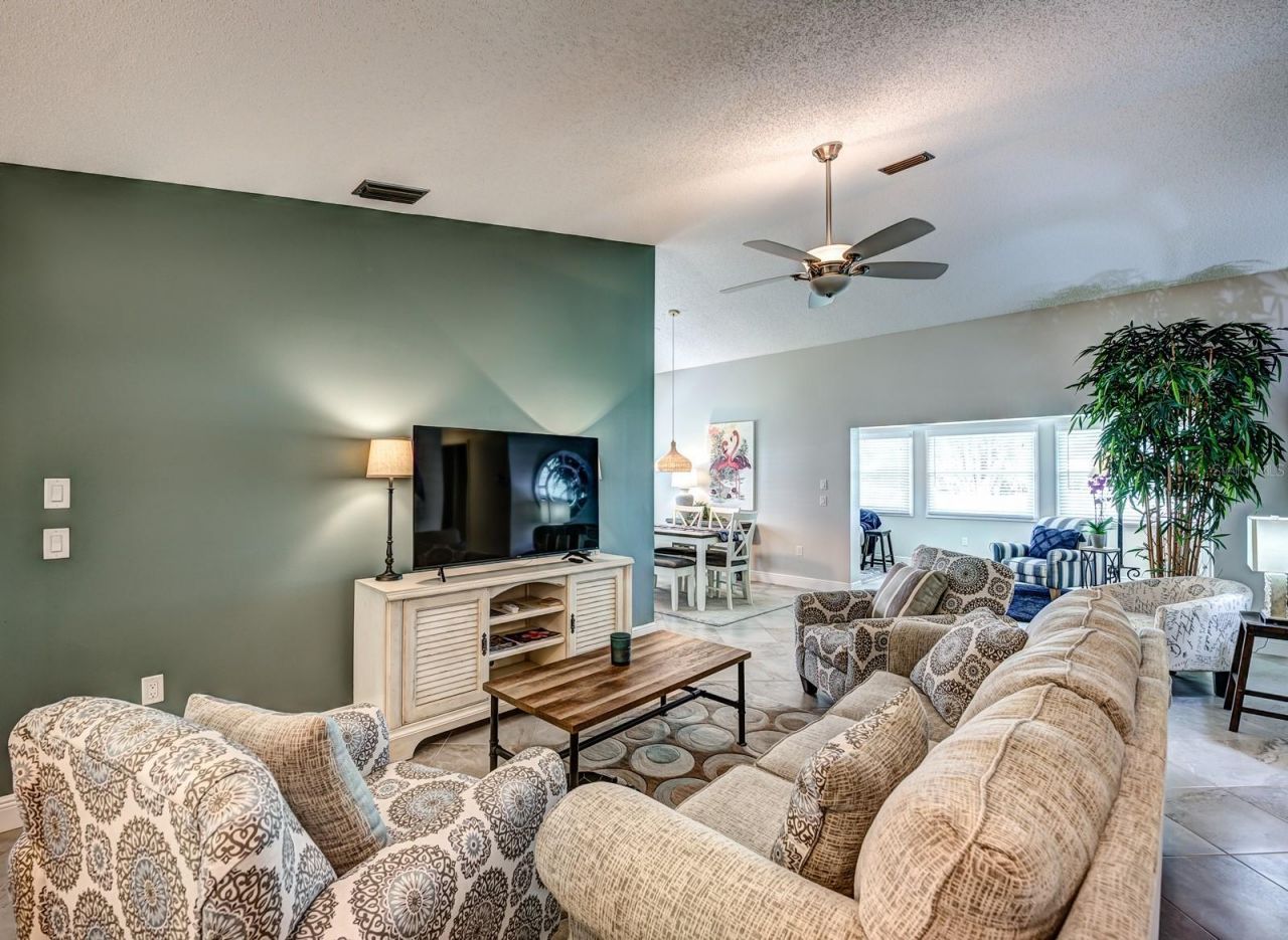 130 Southampton Place, Unit 360, Venice, FL 34293 Photo