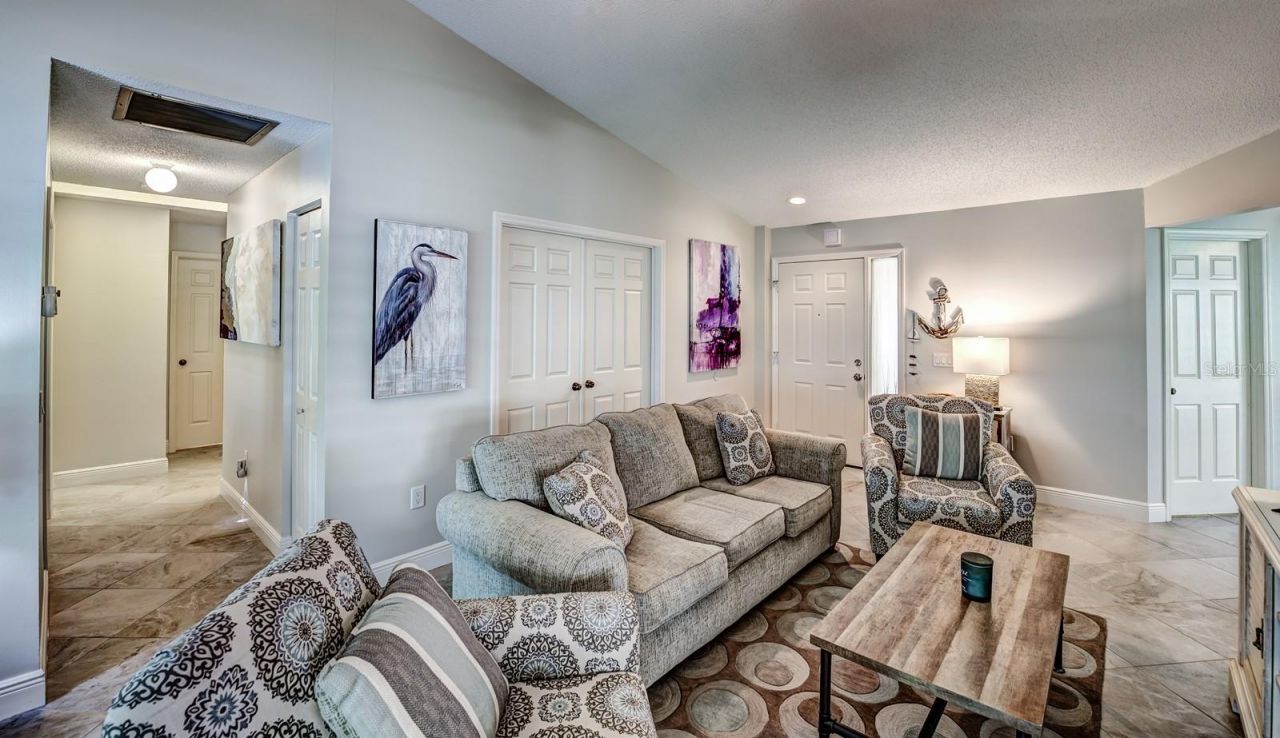 130 Southampton Place, Unit 360, Venice, FL 34293 Photo
