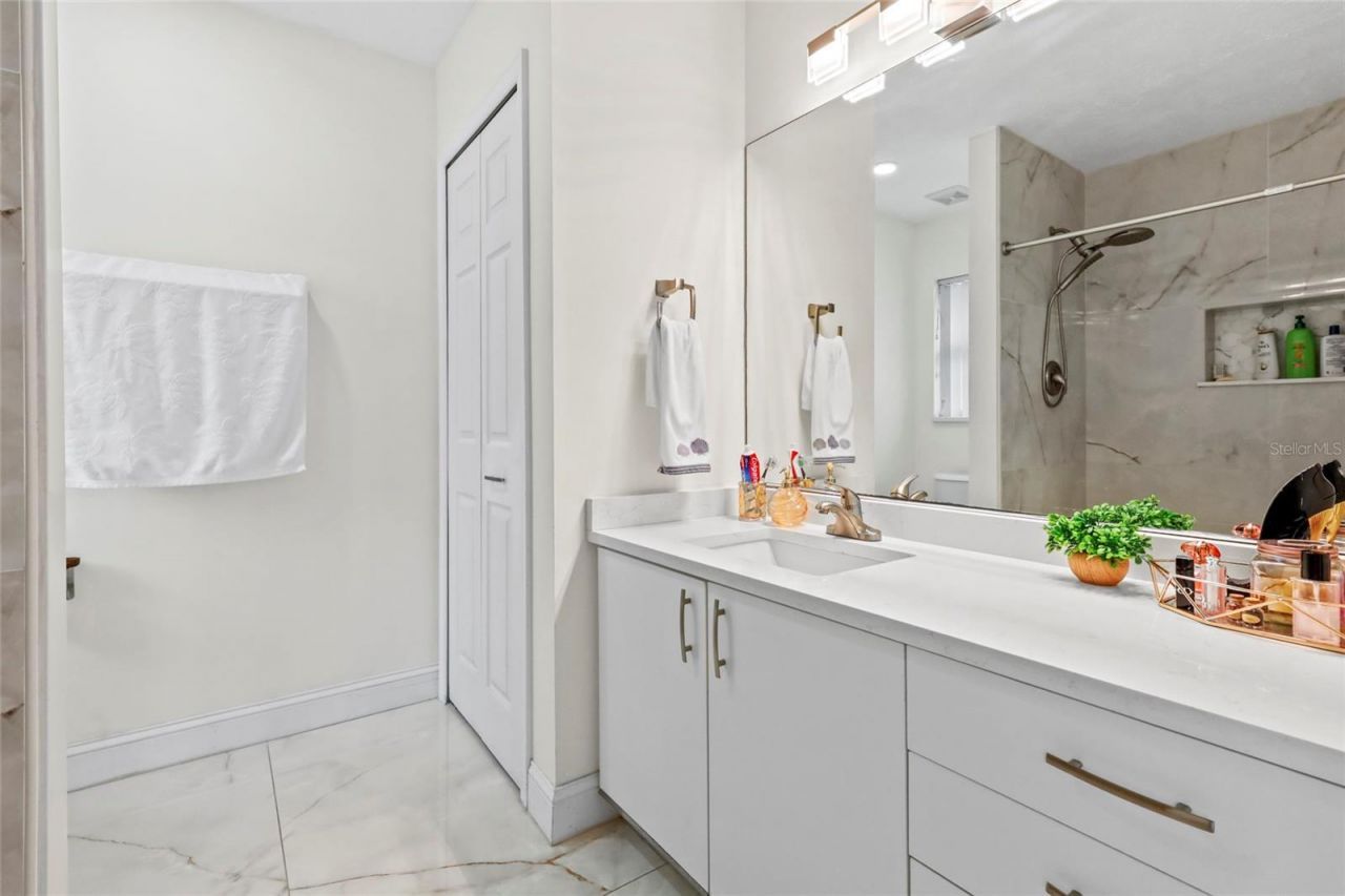 6648 Gaviota , Fort Pierce, FL 34951 Photo