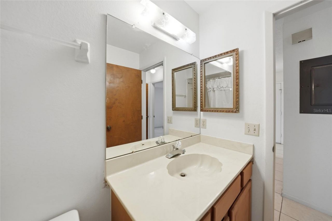 1432 Mediterranean Drive , Unit 2B, Punta Gorda, FL 33950 Photo