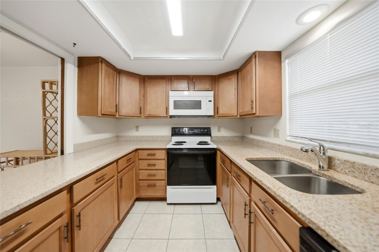 1432 Mediterranean Drive , Unit 2B, Punta Gorda, FL 33950 Photo