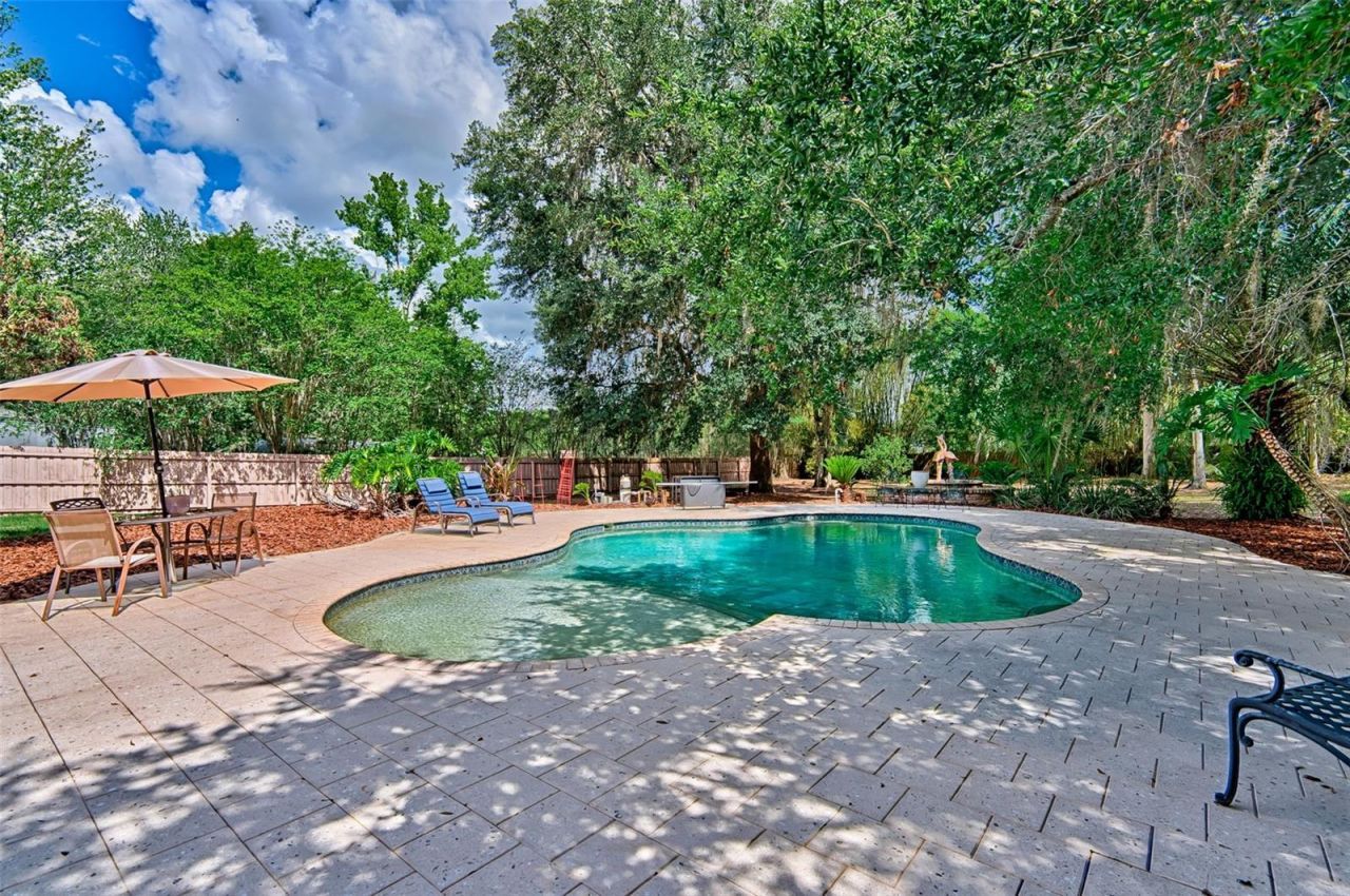 12208 SW 9th Avenue , Newberry, FL 32669 Photo