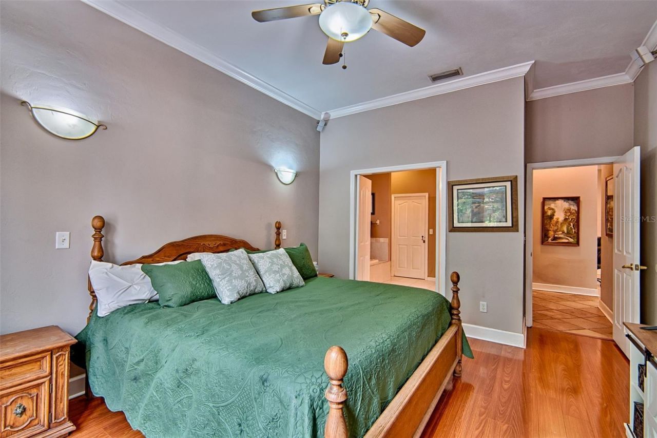 12208 SW 9th Avenue , Newberry, FL 32669 Photo