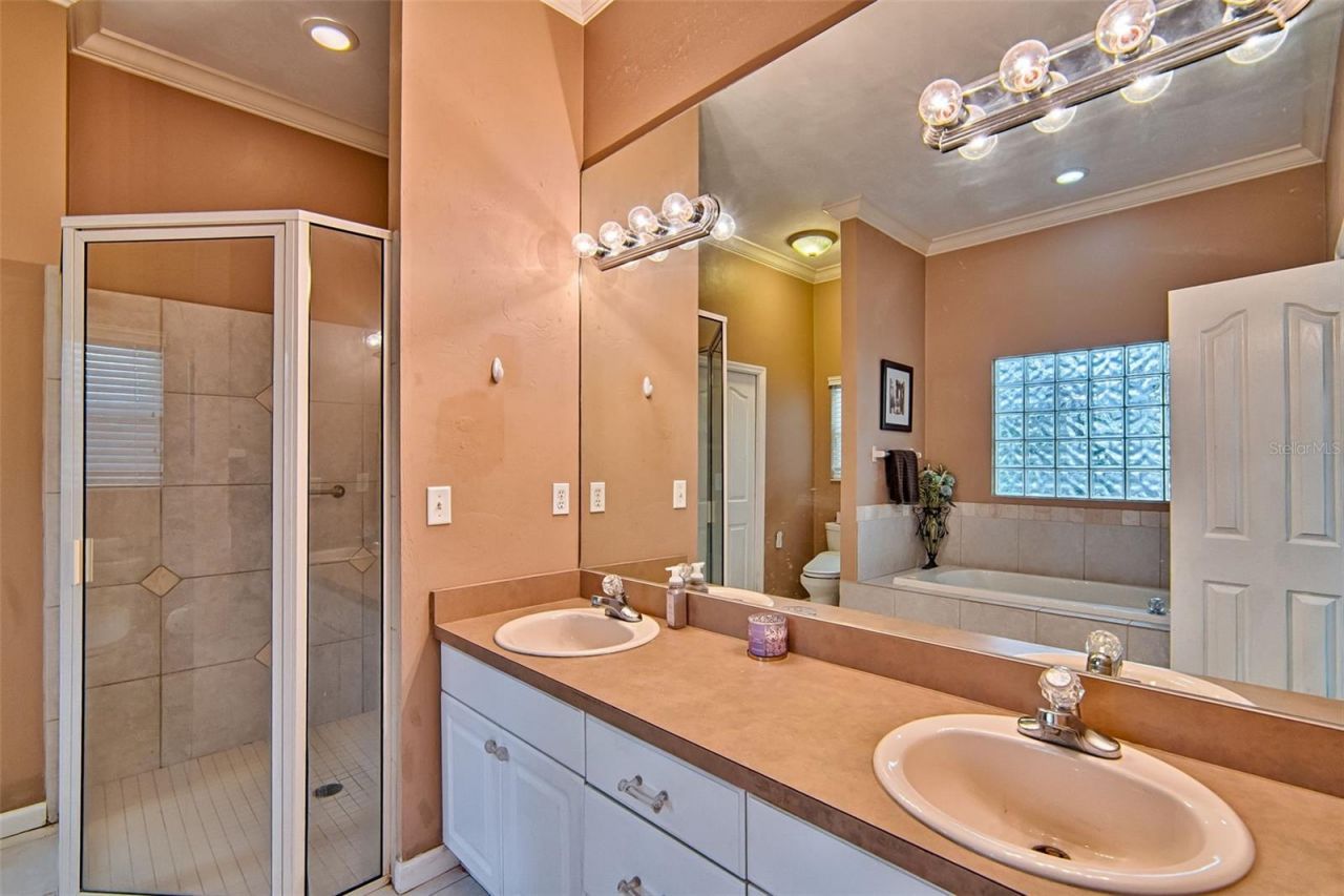 12208 SW 9th Avenue , Newberry, FL 32669 Photo