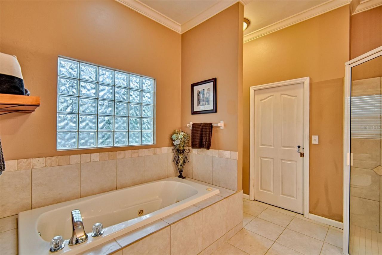 12208 SW 9th Avenue , Newberry, FL 32669 Photo