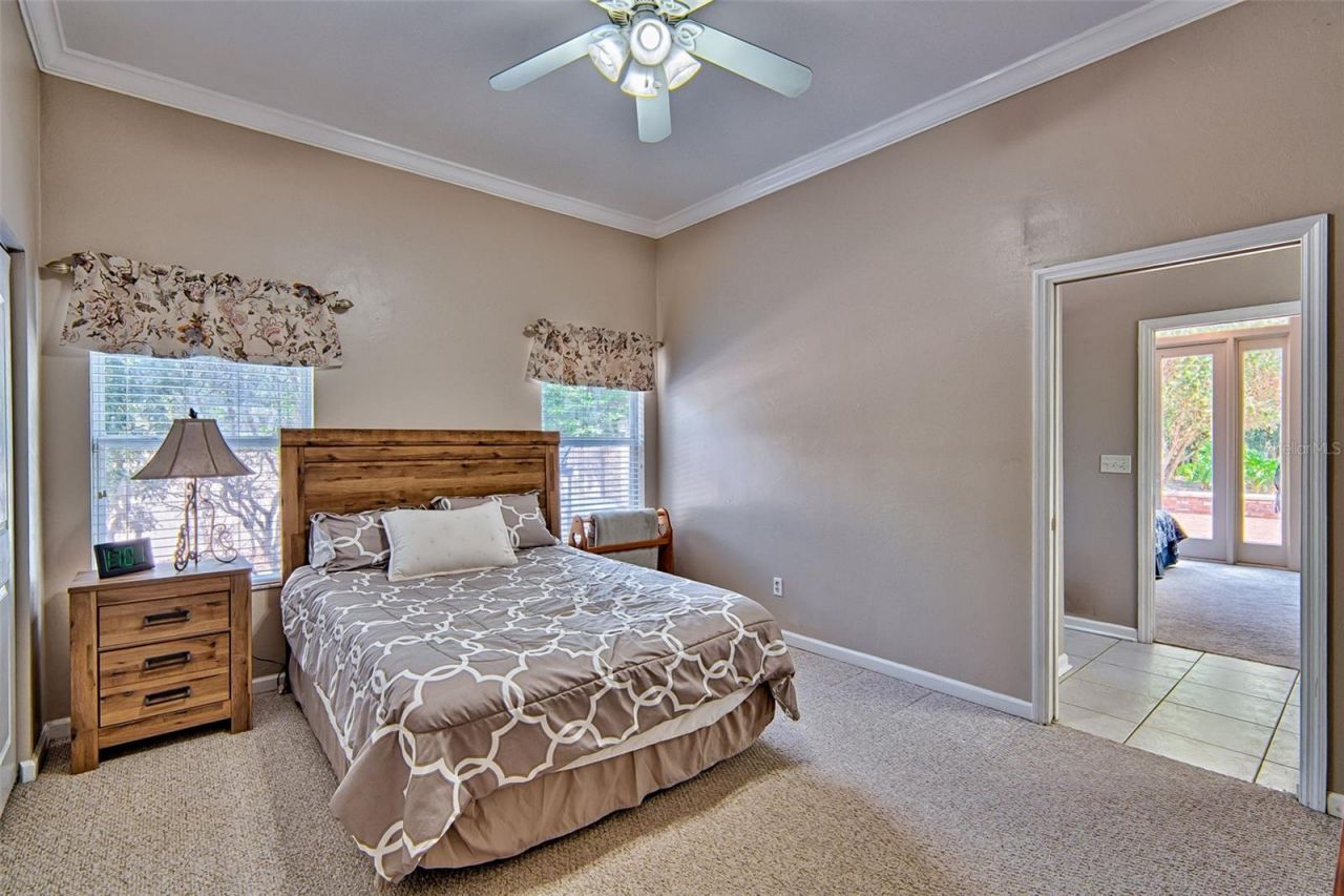 12208 SW 9th Avenue , Newberry, FL 32669 Photo