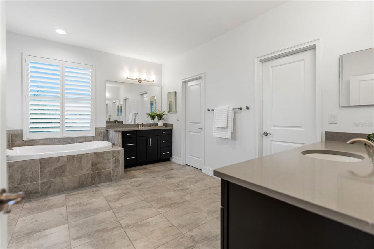 12022 Medley Terrace, Bradenton, FL 34211 Photo