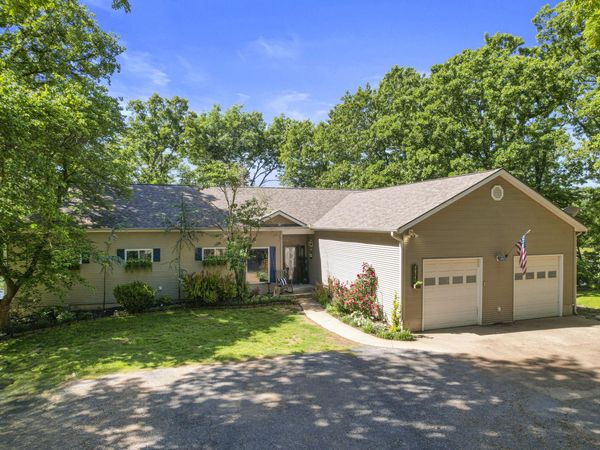 60341 E 322 Road , Grove, OK 74344
