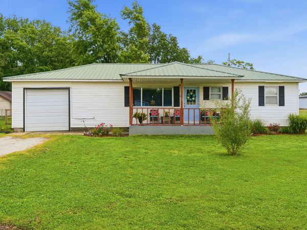 364 S Springfield Street, Welch, OK 74369