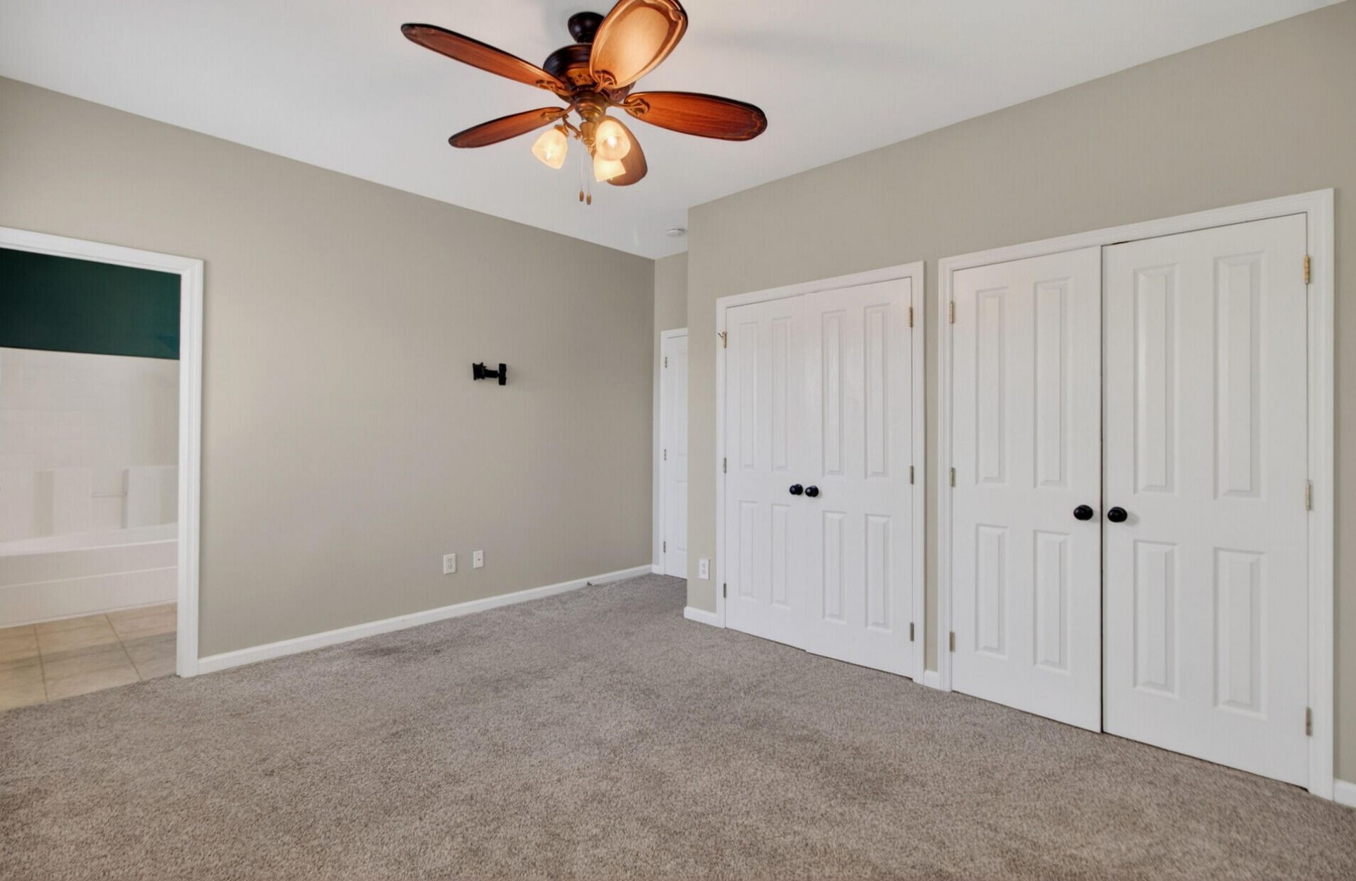 216 Trillium Avenue Photo 18