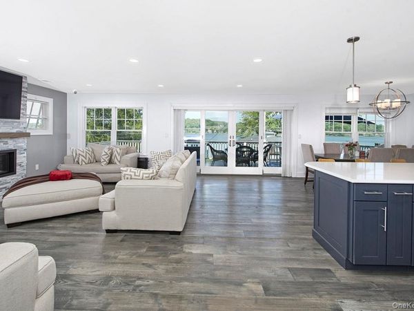 34 Lakeside Drive , North Salem, NY 10560