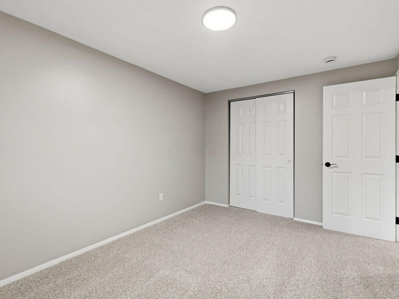 2127 Shawbury Court E, Columbus, OH 43229 Photo 13