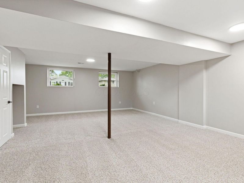 2127 Shawbury Court E, Columbus, OH 43229 Photo 18