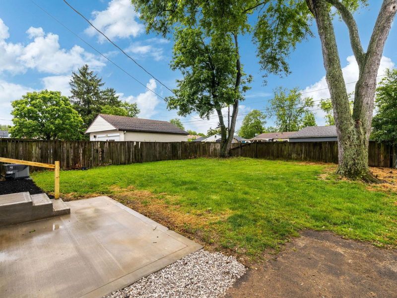 2127 Shawbury Court E, Columbus, OH 43229 Photo 23