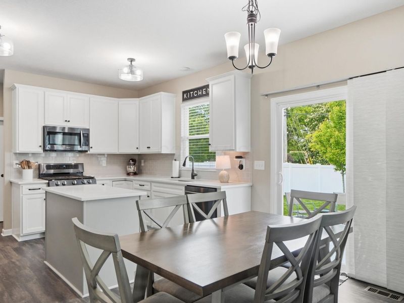 2942 Green Line Way, Columbus, OH 43231 Photo 14