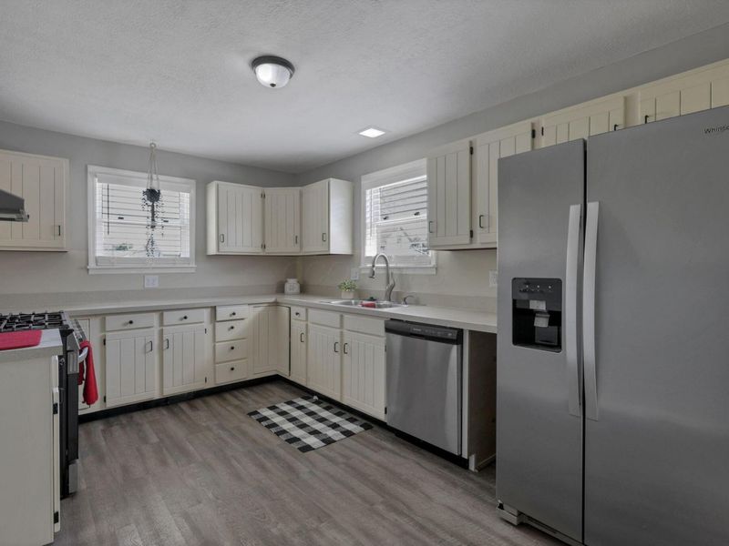 1010 E Locust Street , Lancaster, OH 43130 Photo 16