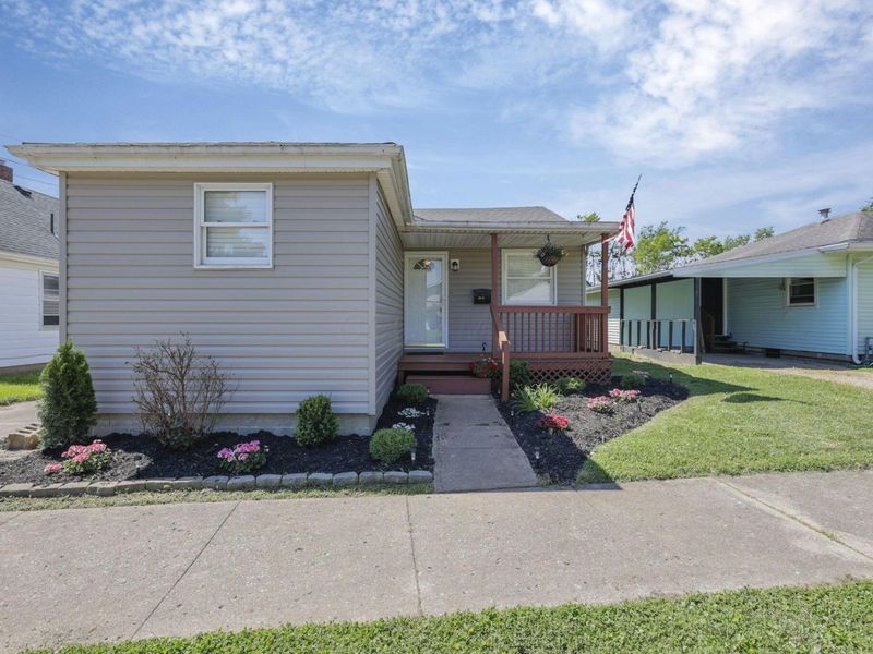 1010 E Locust Street , Lancaster, OH 43130 Photo 3