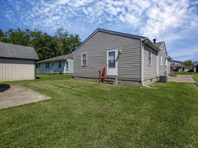 1010 E Locust Street , Lancaster, OH 43130 Photo 36