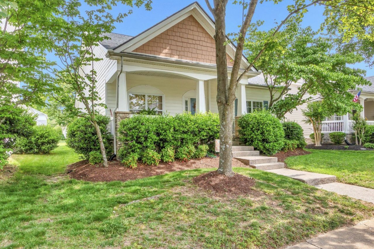 1204 Olympia Pl, Franklin, TN 37067 Main Photo