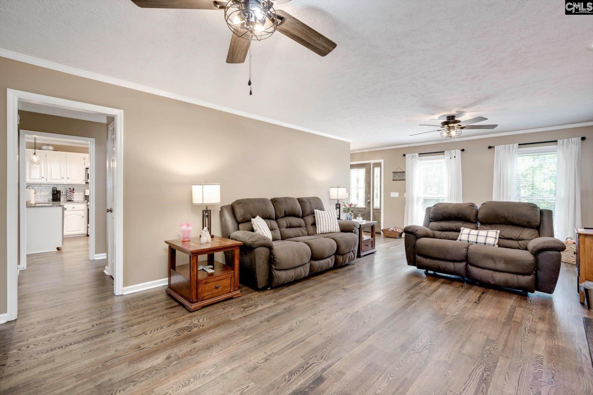 288 Cheltenham Drive  Photo 10