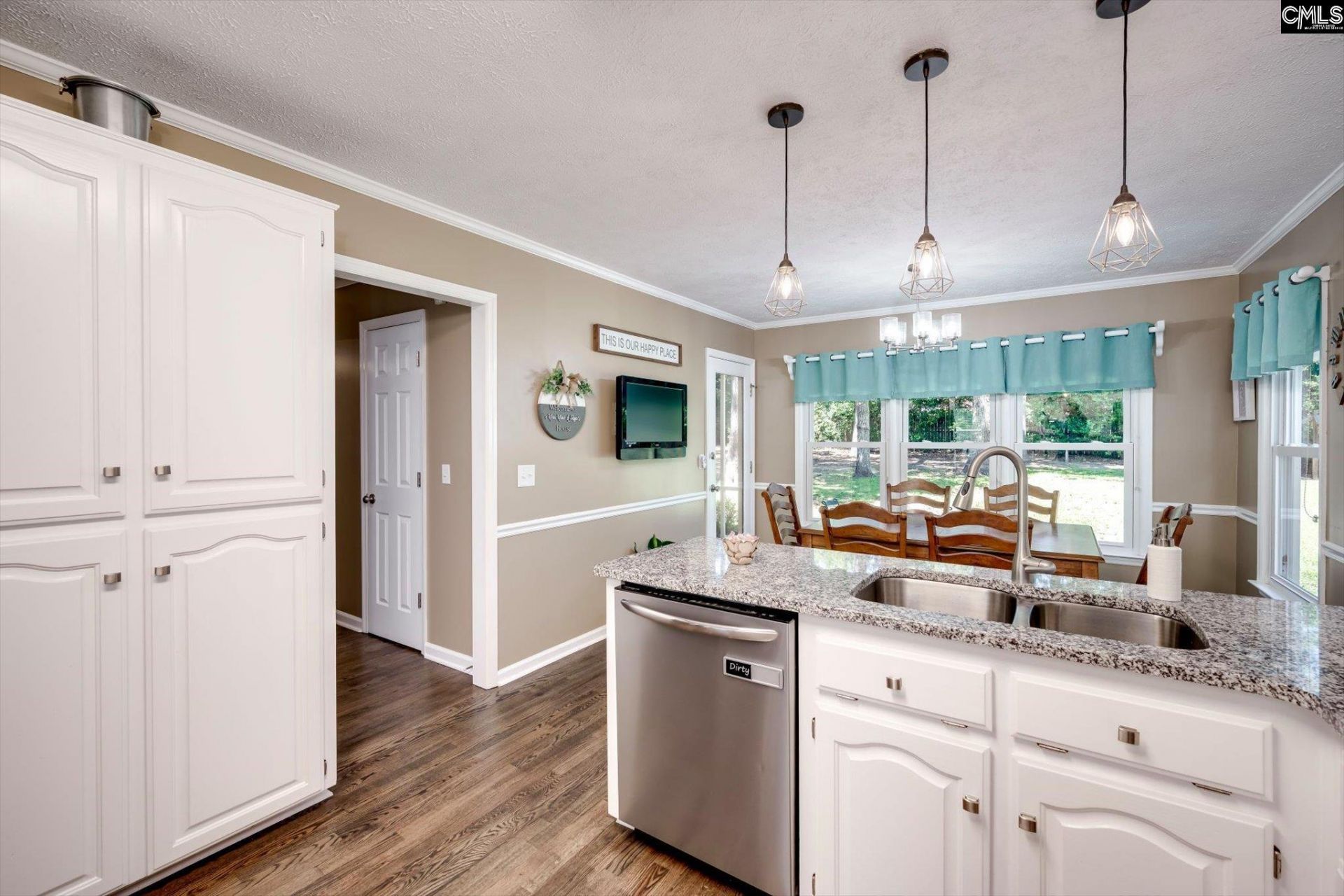 288 Cheltenham Drive  Photo 15