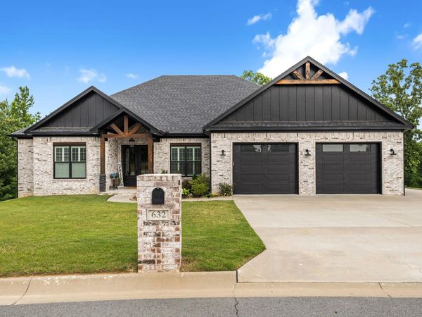 632 Feldspar Drive, Sherwood, AR 72120