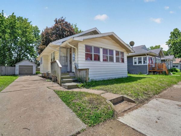 843 Riehl Street, Waterloo, IA 50703