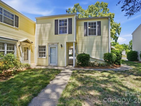 8529 Castle Pine Court , Charlotte, NC 28226