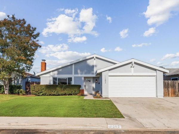 11293 Linares St, San Diego, CA 92129