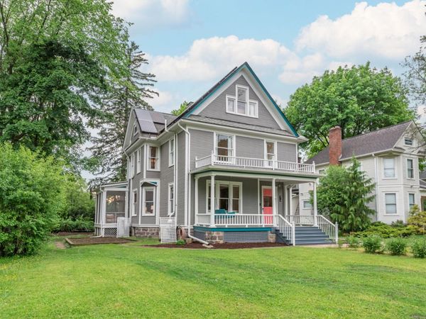 916 Olivia Avenue, Ann Arbor, MI 48104