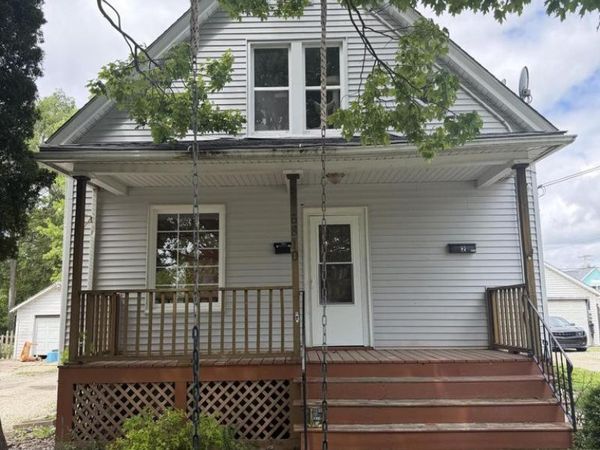 6810 27th AVENUE, Kenosha, WI 53143