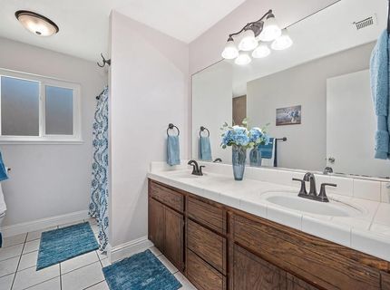 1578 E J, Oakdale, CA 95361 Photo