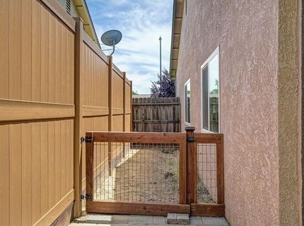 1578 E J, Oakdale, CA 95361 Photo