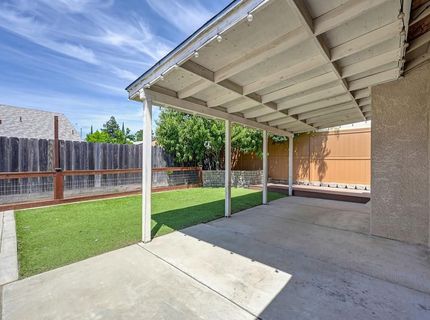 1578 E J, Oakdale, CA 95361 Photo